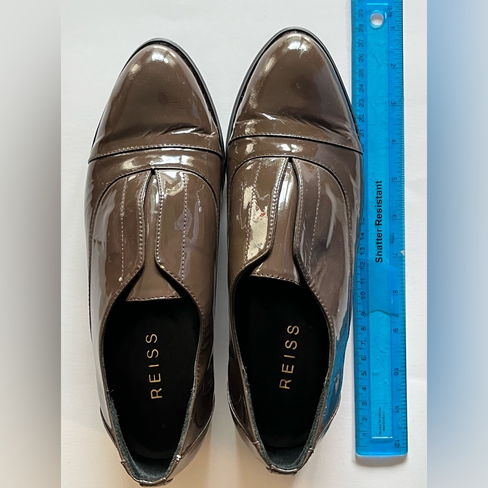 Reiss Women’s Glossy Tan Loafers